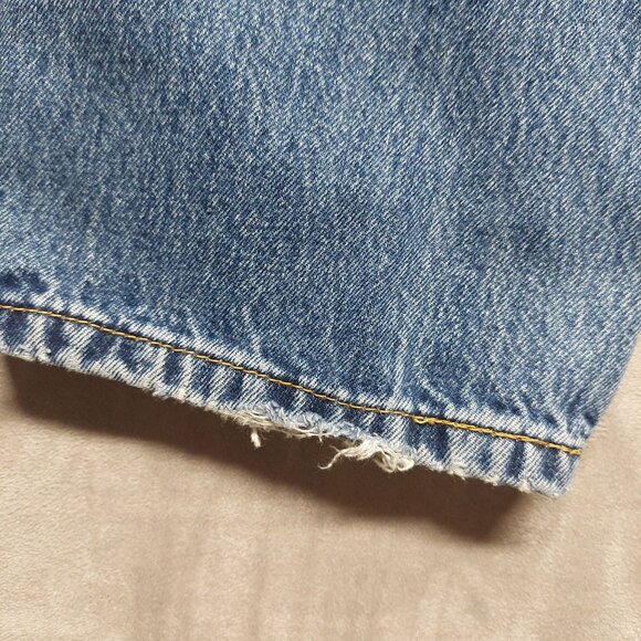 VTG Levis Mens 550 Blue Jeans Mens W33 L32 Vintage Denim Casual Wear - Picture 9 of 15